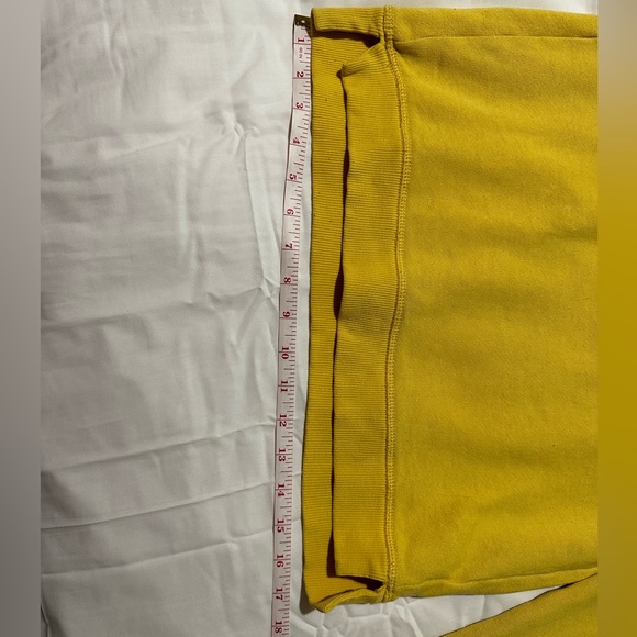 Women’s American Eagle Sweatshirt Medium Clean Normal Wear Smoke free - Picture 7 of 8